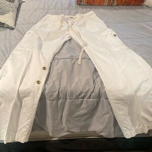 The original express cargo pant white never worn
